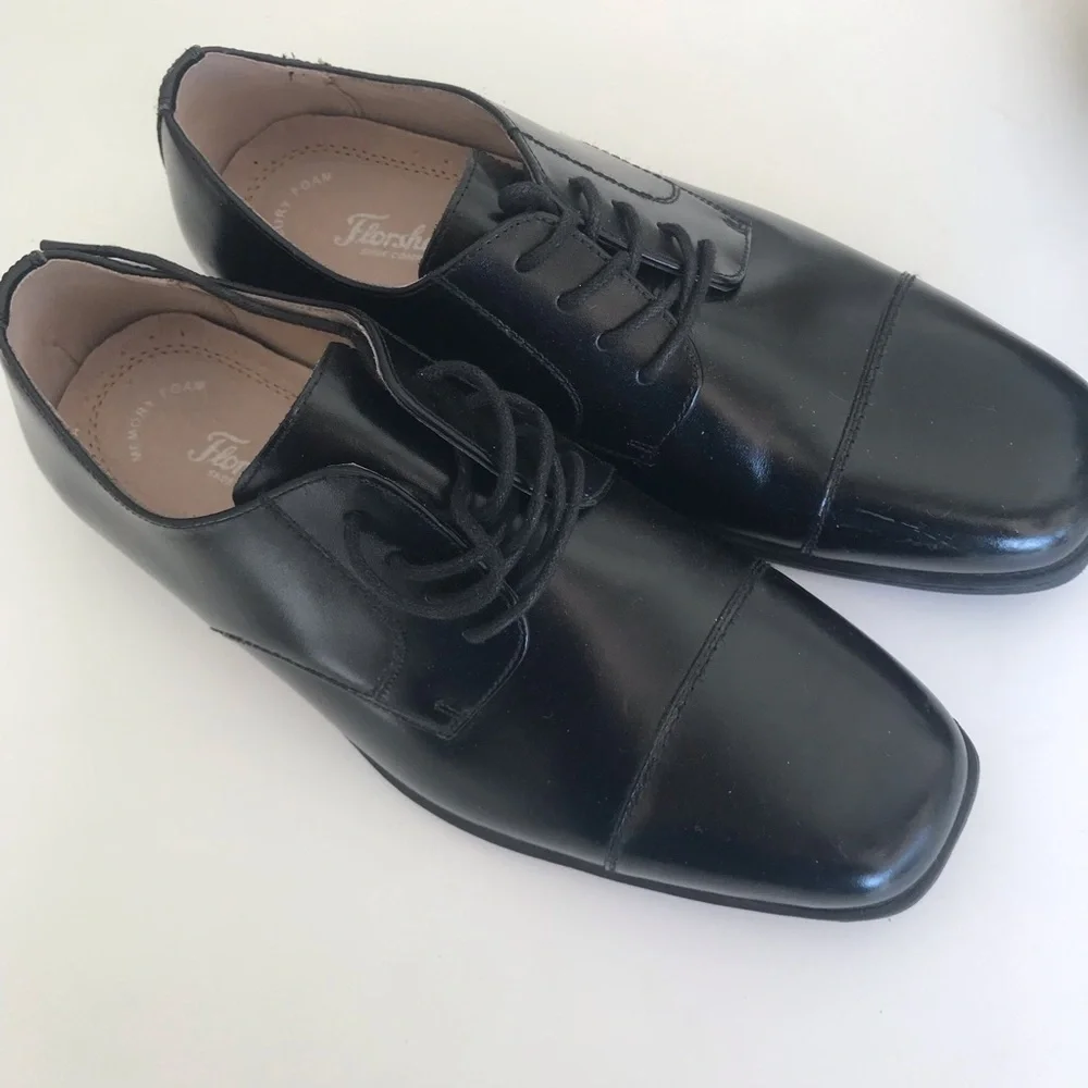 Florsheim excellent preowned